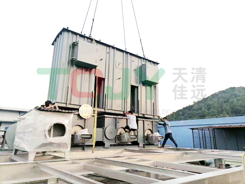 大型造船廠噴漆江蘇國企15萬風量.jpg